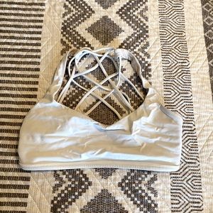 Lululemon Free to Be Wild Bra